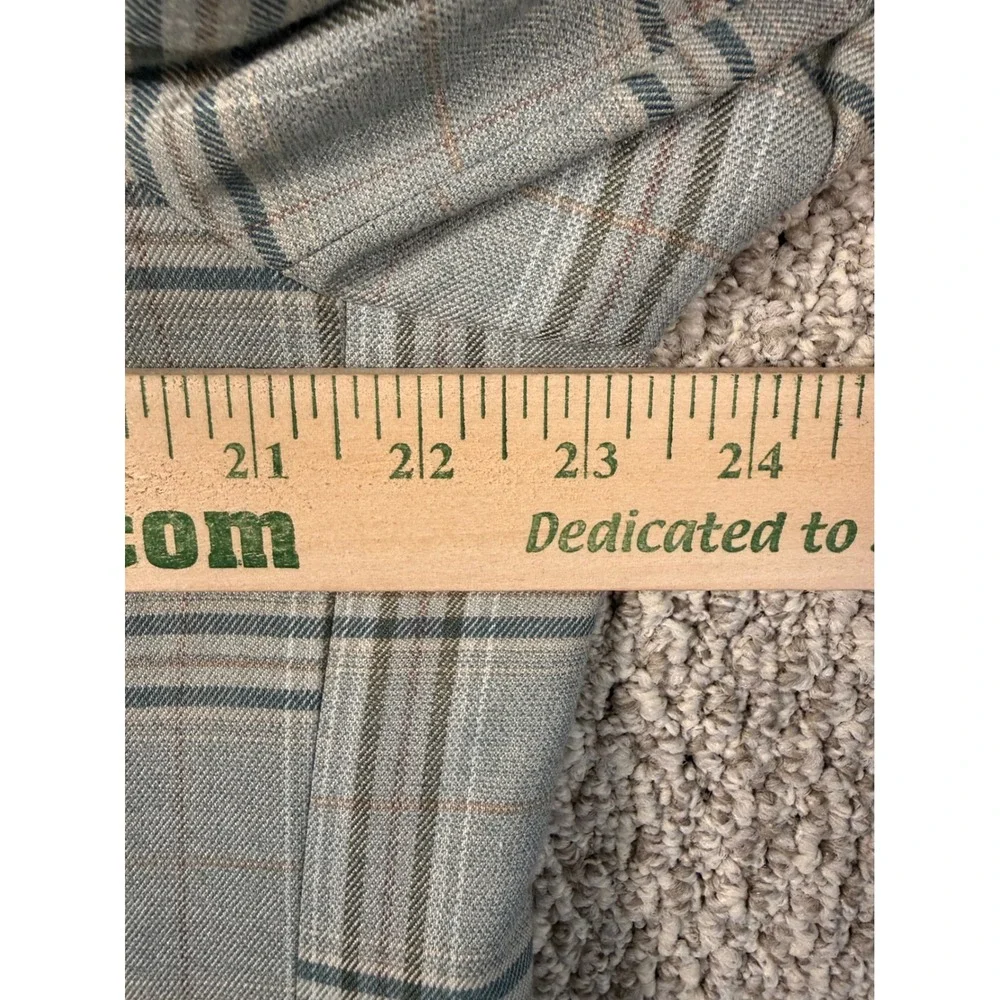 Nautica men suit